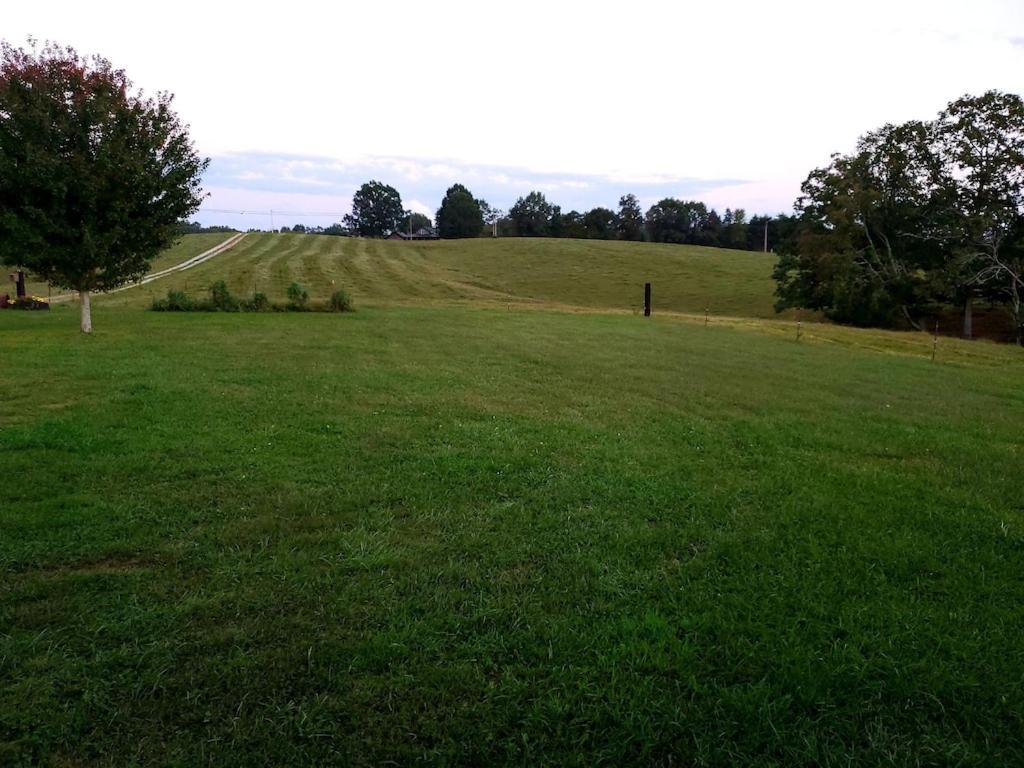 Holiday home Secluded House On 60 Acres Close To Fall Creek Falls *
